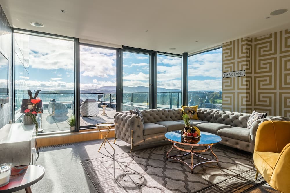 Photo of Livingroom in Laurieston