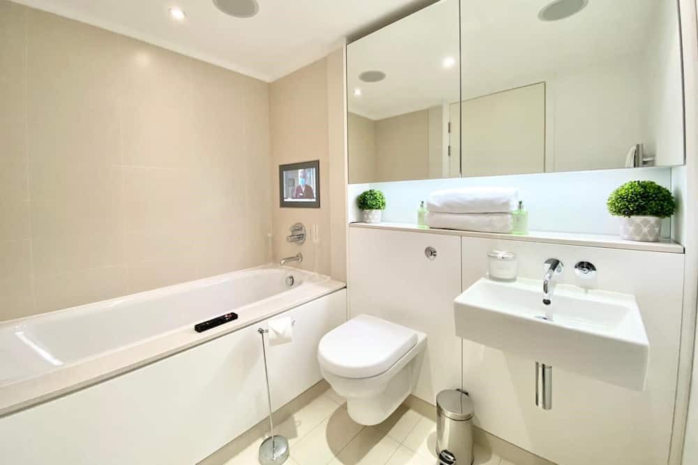 Photo of Bathroom in Laurieston