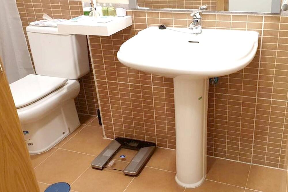 Photo of Bathroom in Yepes