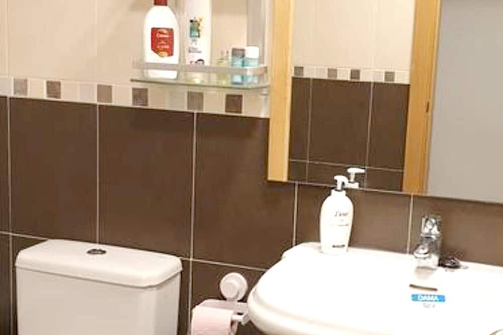 Photo of Bathroom in Yepes