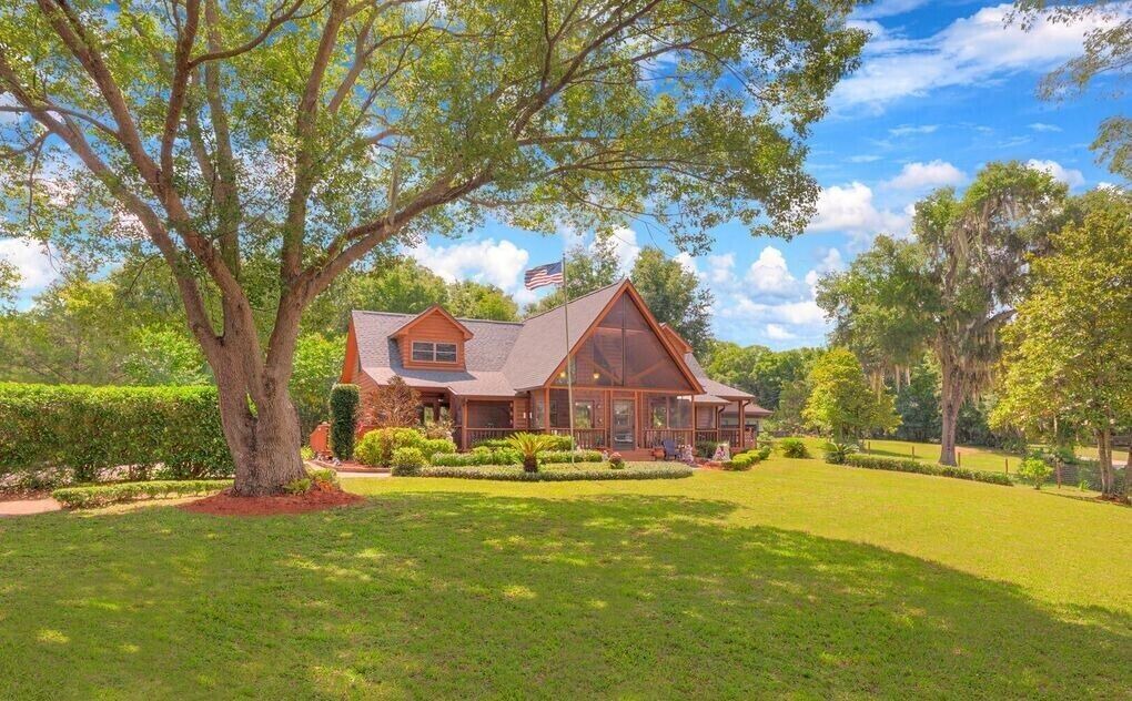Photo of Outdoor in Lake Helen