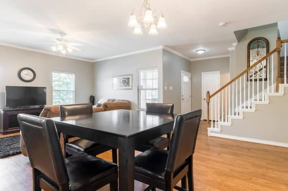 Photo of Kitchen in South Dallas - Fair Park