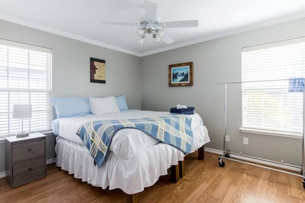 Photo of Bedroom in South Dallas - Fair Park