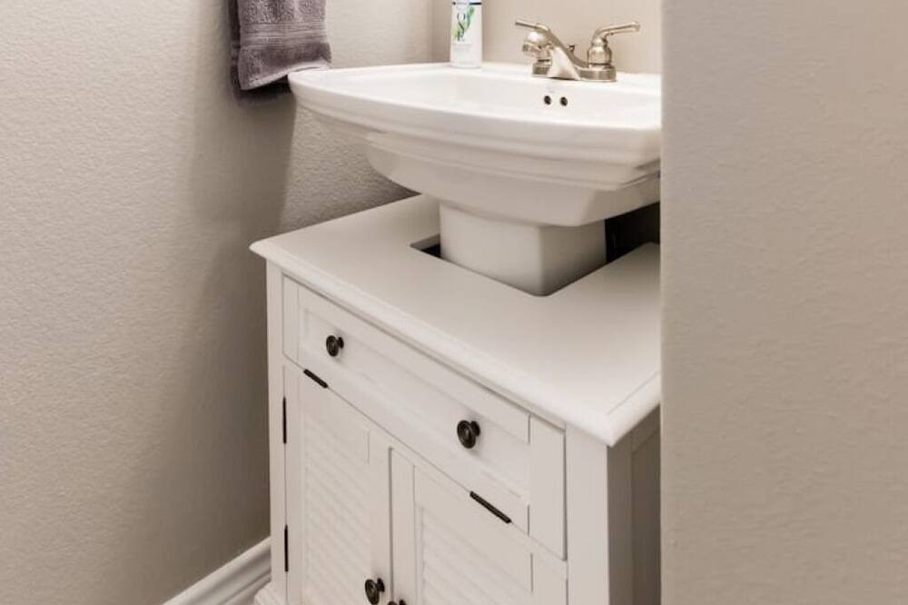 Photo of Bathroom in South Dallas - Fair Park