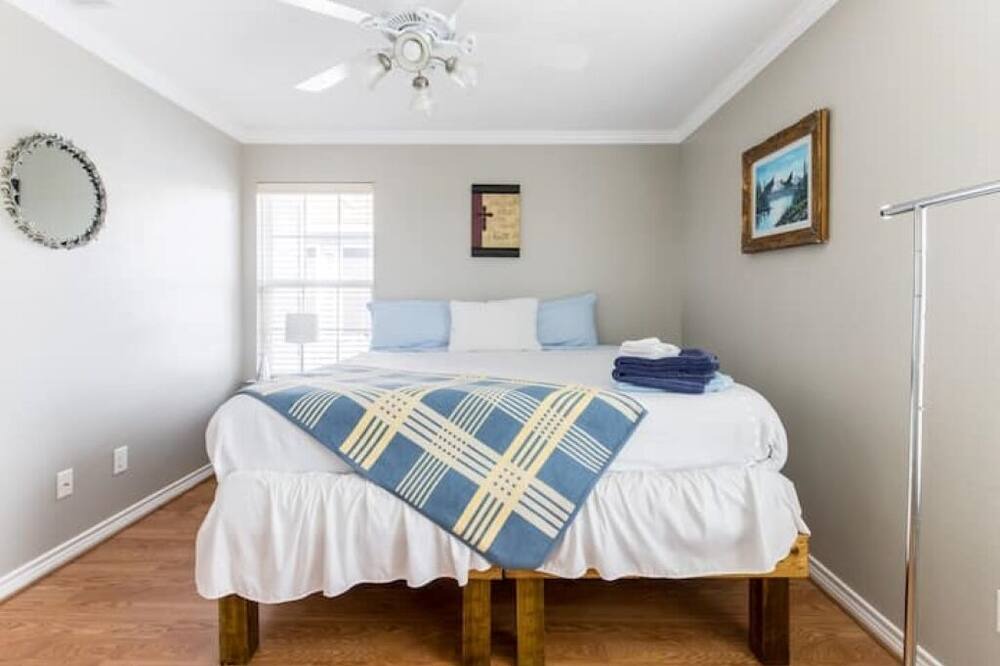 Photo of Bedroom in South Dallas - Fair Park