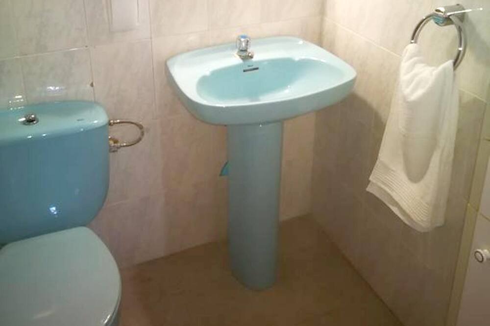 Photo of Bathroom in Esparraguera