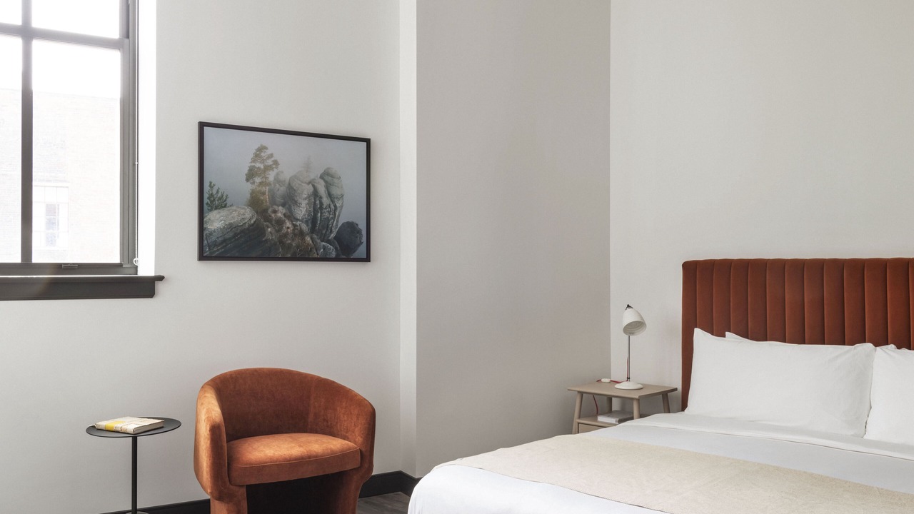 Photo of Bedroom in Gateway District