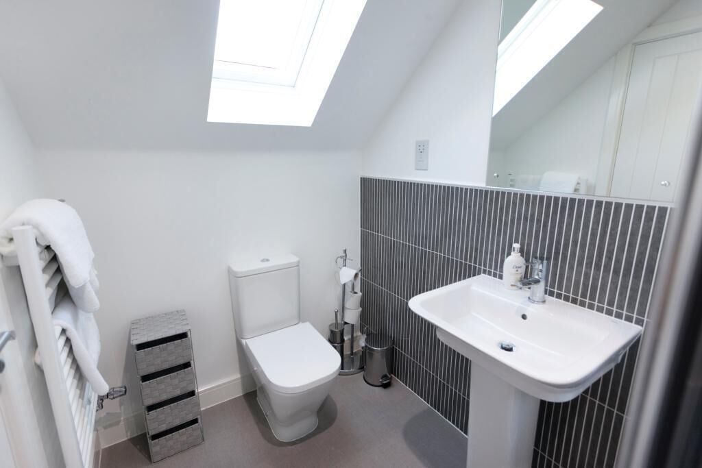 Photo of Bathroom in Castle Donington