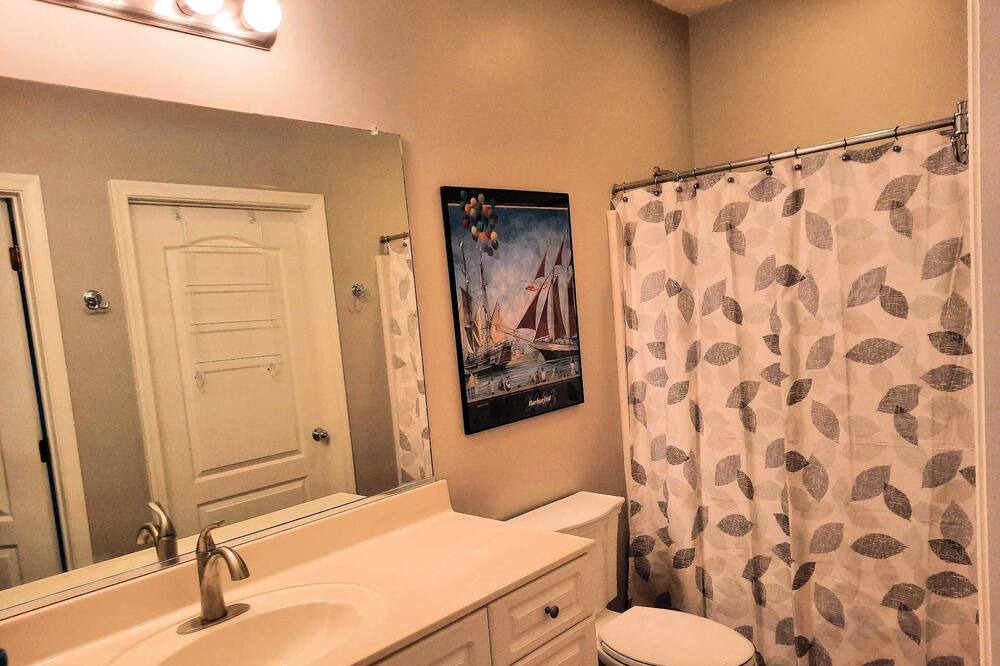 Photo of Bathroom in Cape Charles