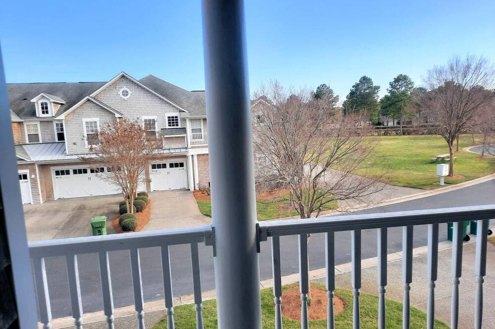 Photo of Patio Balcony in Cape Charles