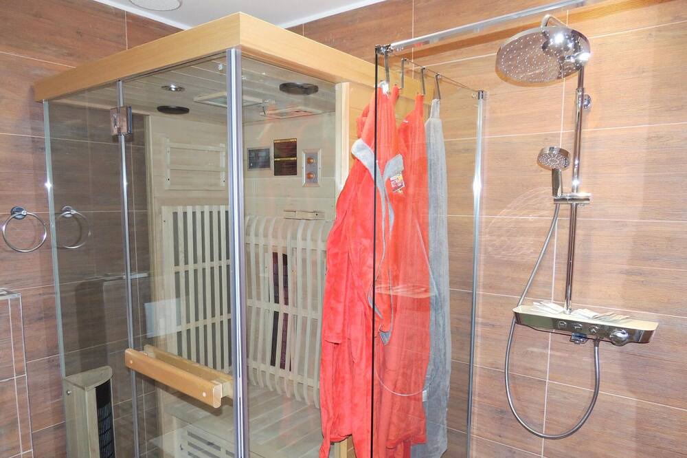 Photo of Bathroom in Vantacici