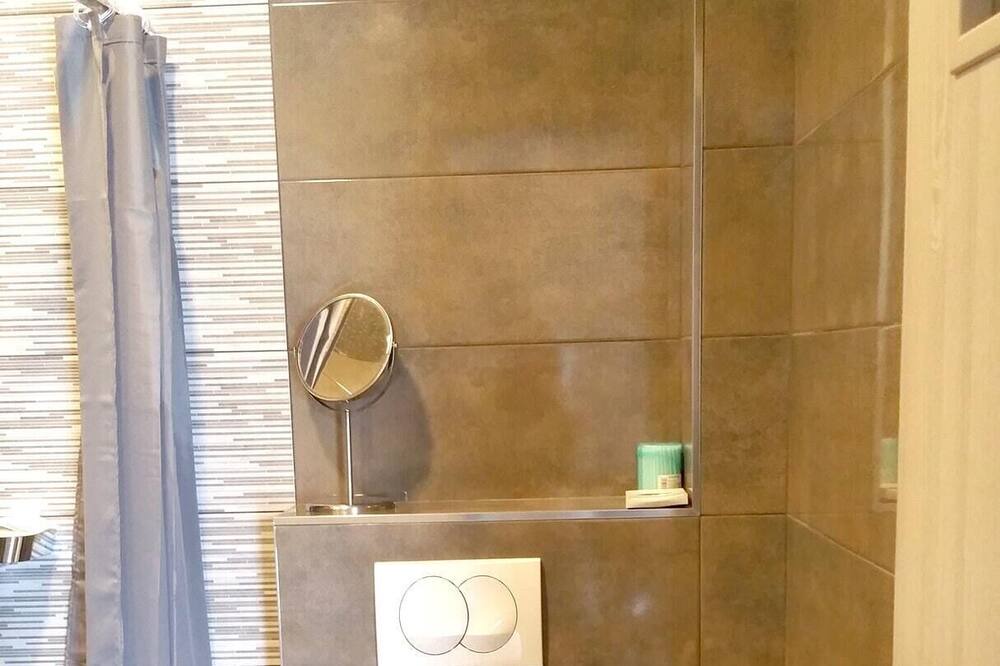 Photo of Bathroom in Vantacici
