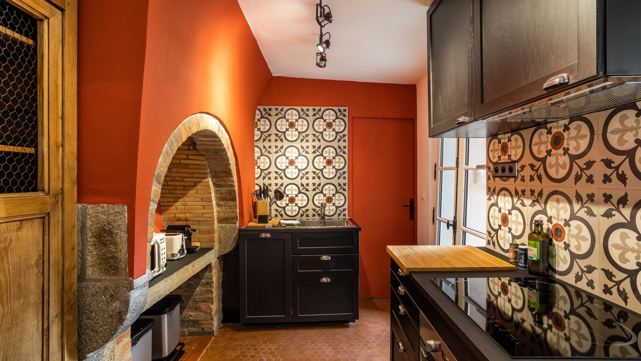 Photo of Kitchen in Centre
