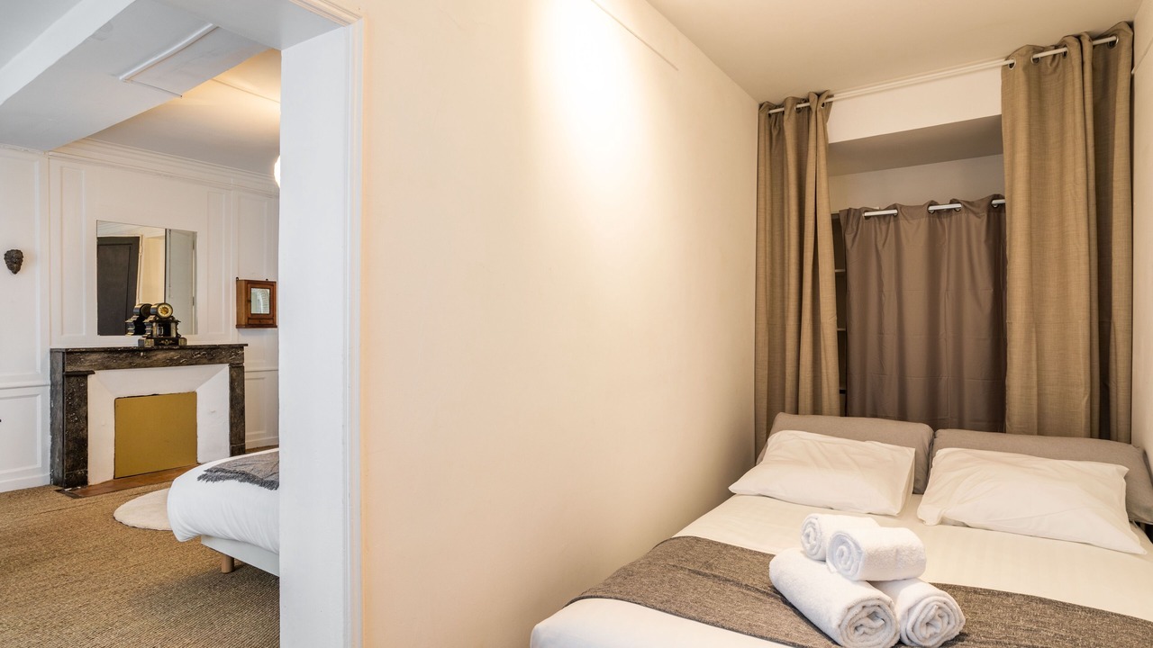 Photo of Bedroom in Centre