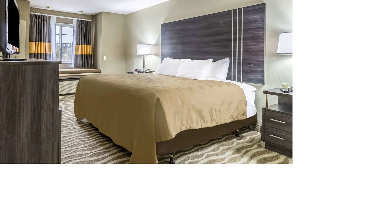 Photo of Bedroom in North Lima