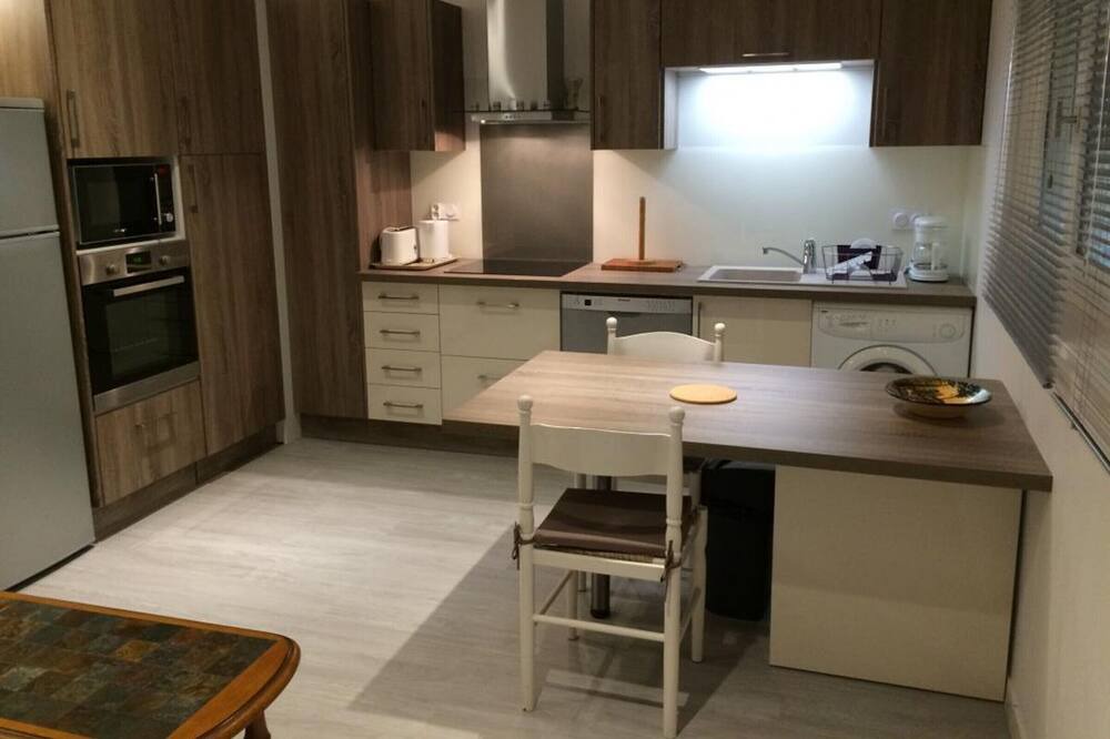 Photo of Kitchen in Sainte-Eulalie-en-Born