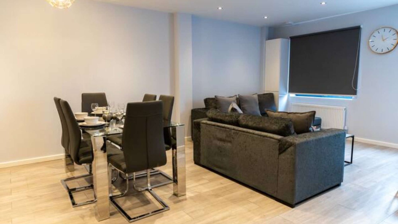 Photo of Livingroom in Cranford