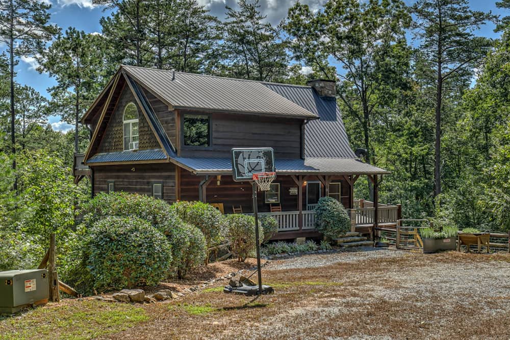 Photo of Outdoor in Foxfire Estates