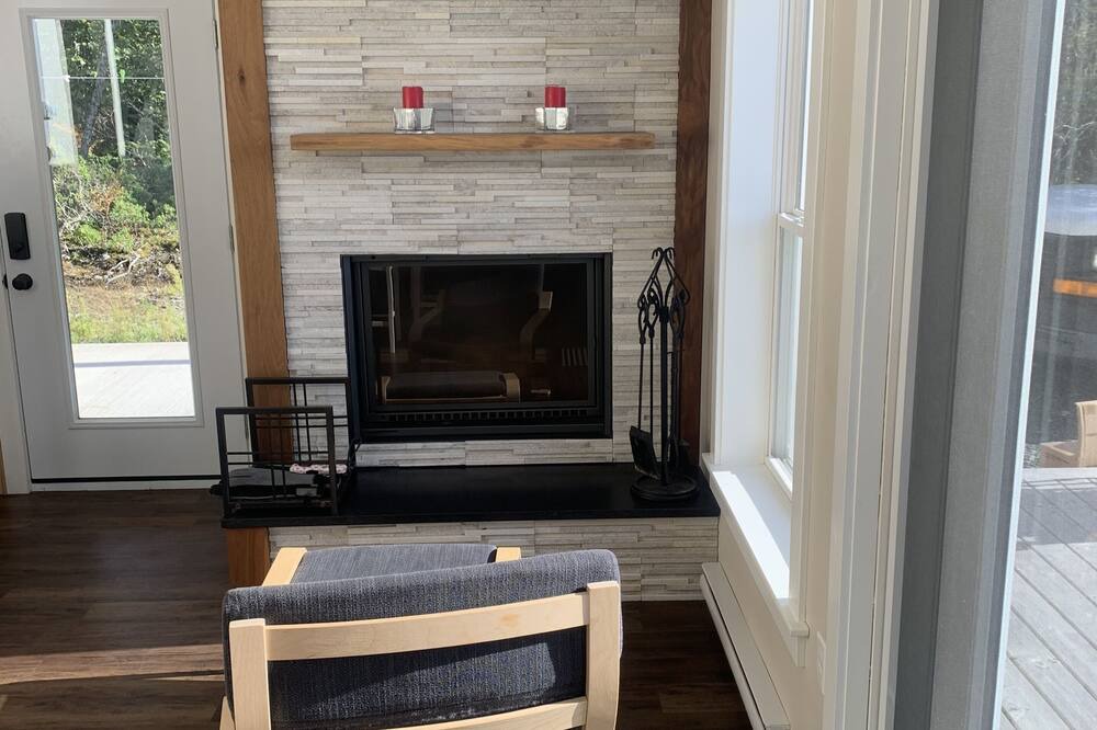 Photo of Livingroom in East Petpeswick