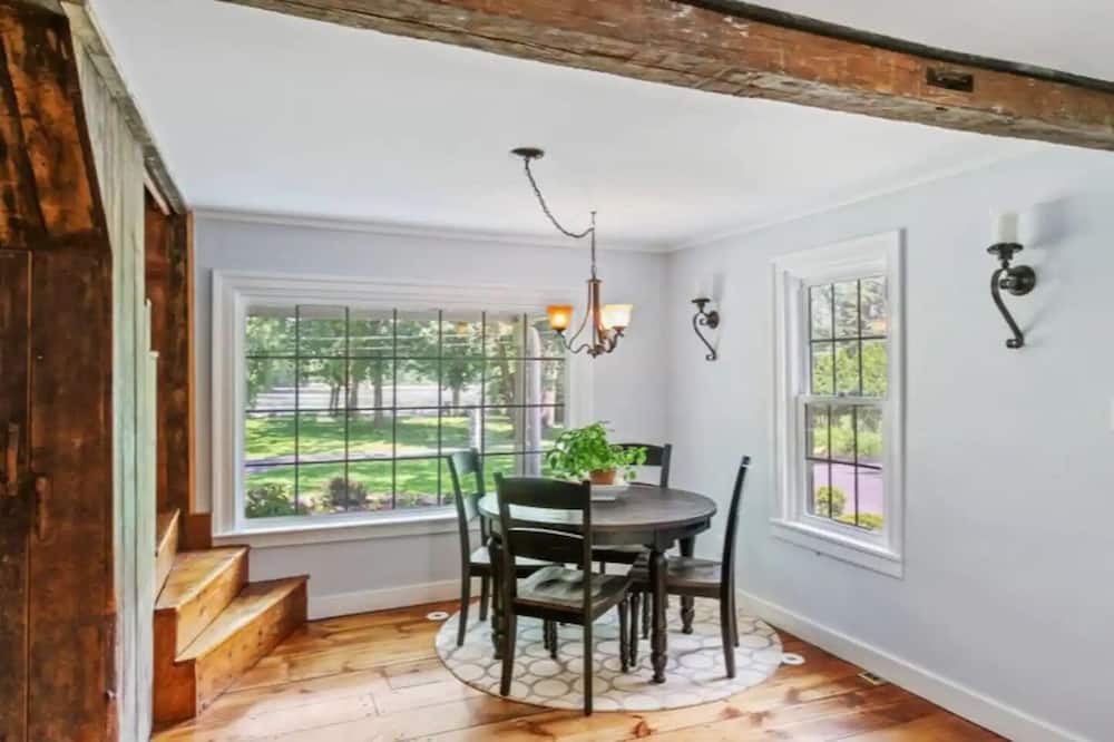 Photo of Kitchen in Bridgeton Townshp