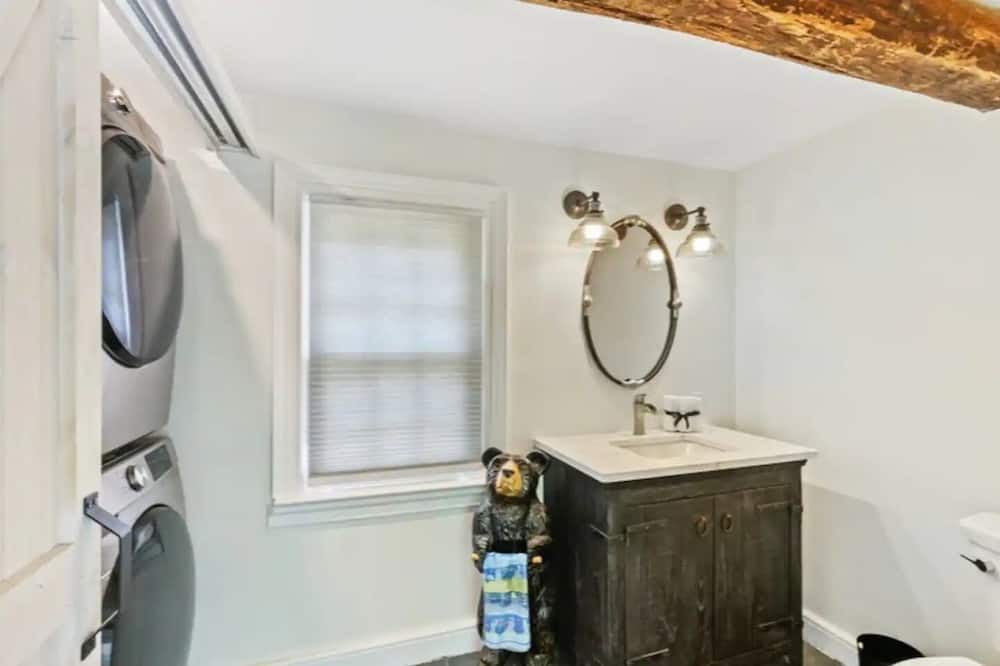 Photo of Bedroom in Bridgeton Townshp