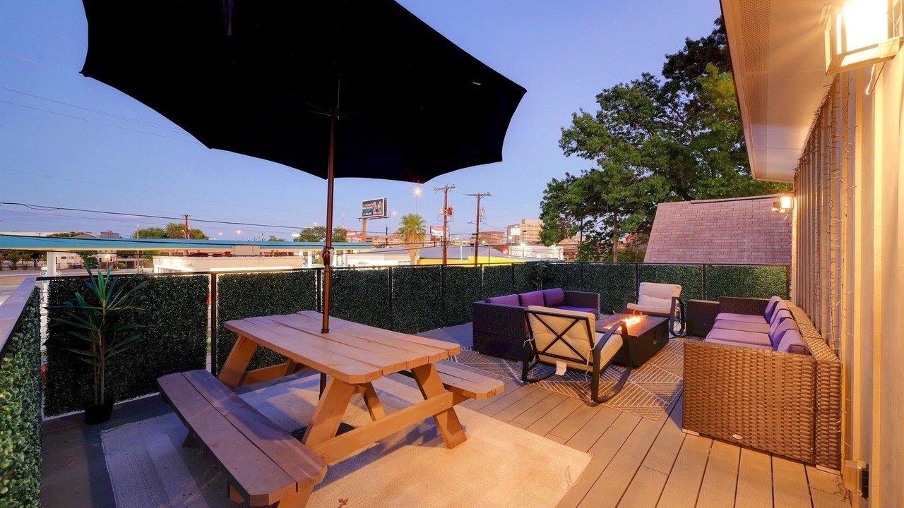 Photo of Patio Balcony in Five Points