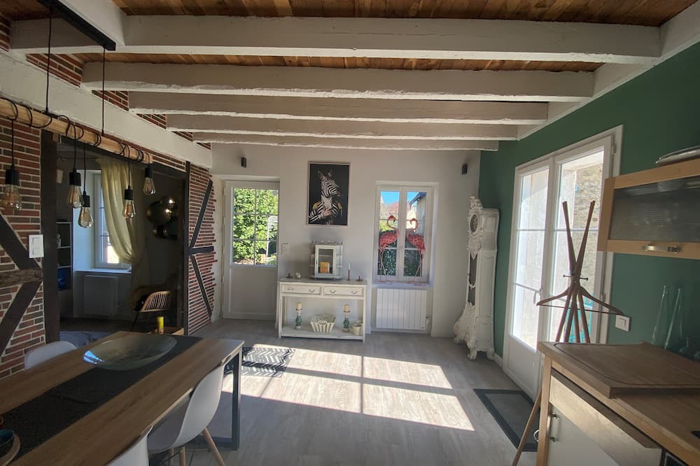 Photo of Livingroom in Ternant