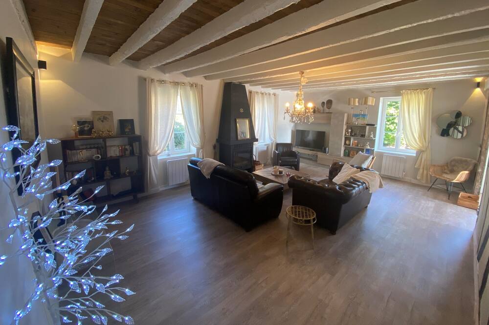 Photo of Livingroom in Ternant