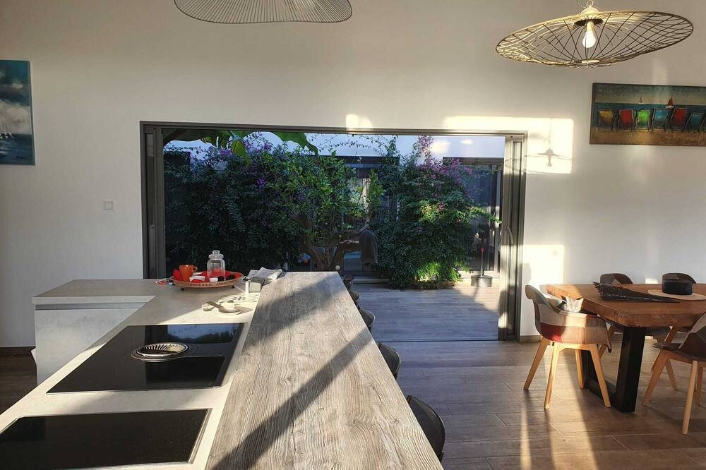 Photo of Others in Lezignan-la-Cebe