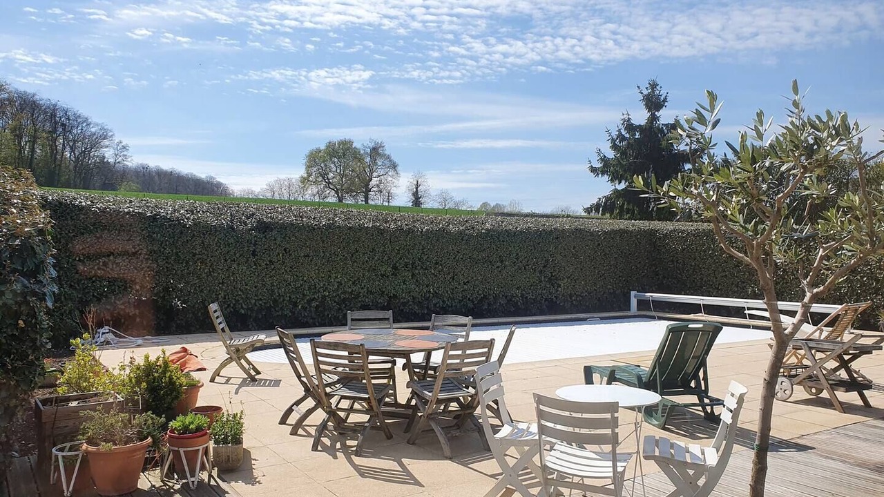 Photo of Outdoor in Rouillon