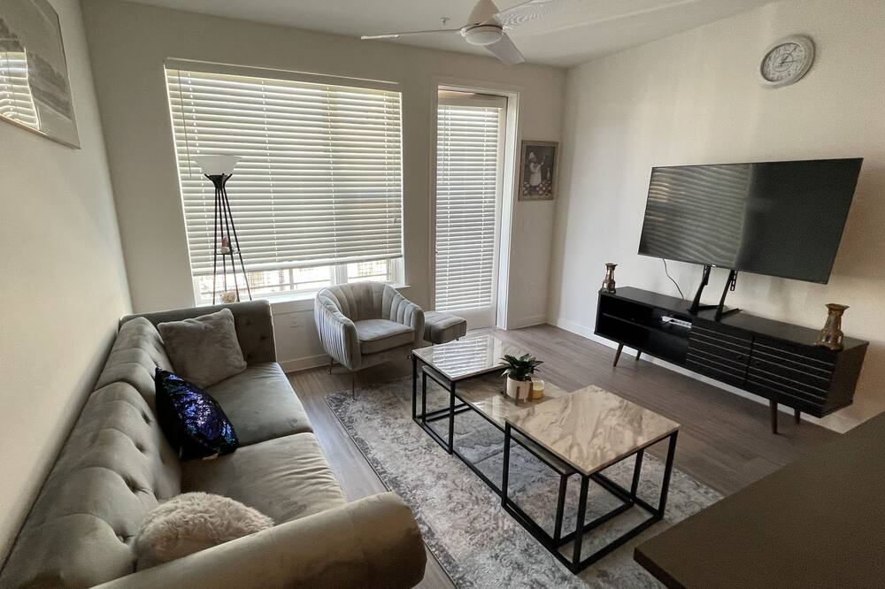 Photo of Livingroom in West Dallas