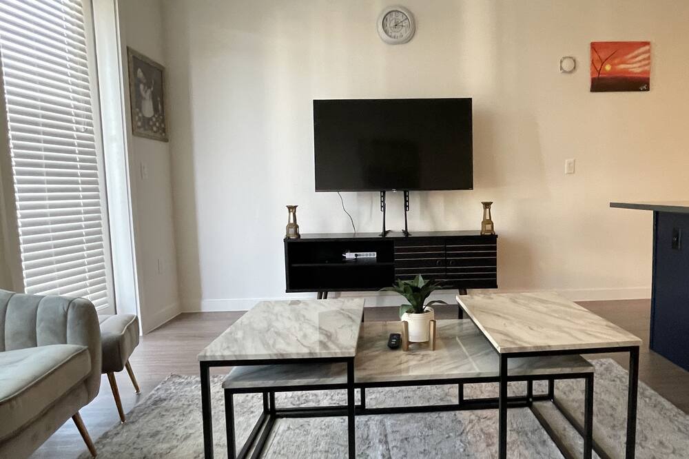 Photo of Livingroom in West Dallas