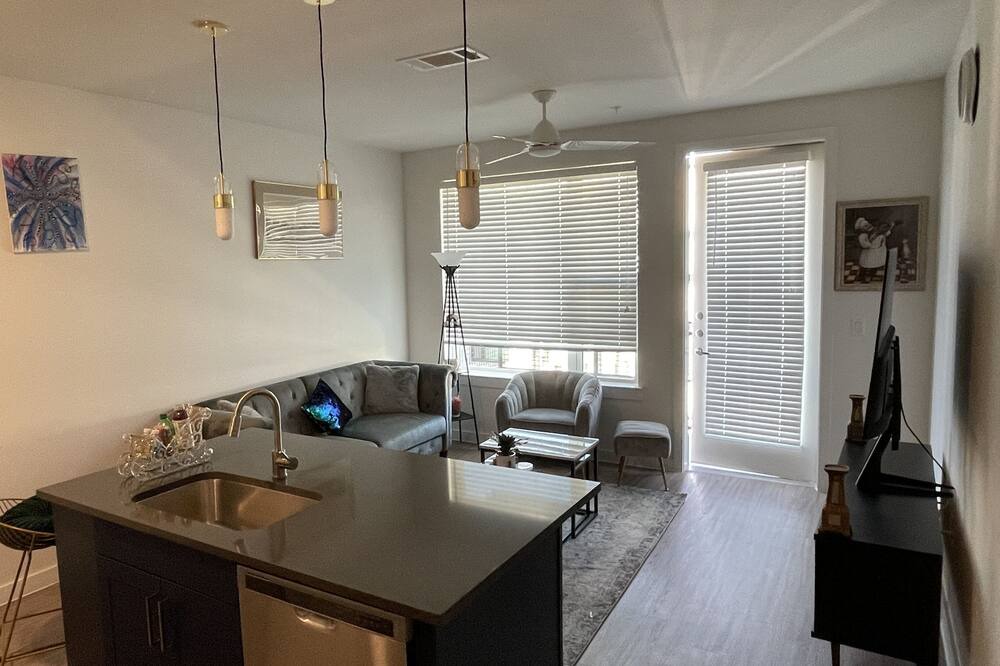 Photo of Kitchen in West Dallas