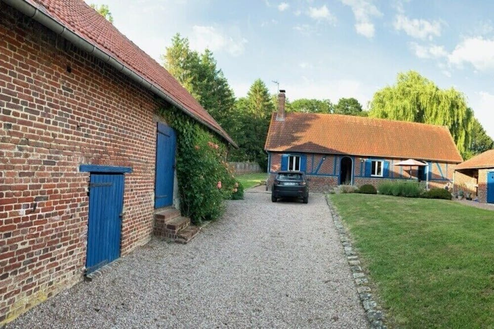 Photo of Outdoor in Fretoy-le-Chateau