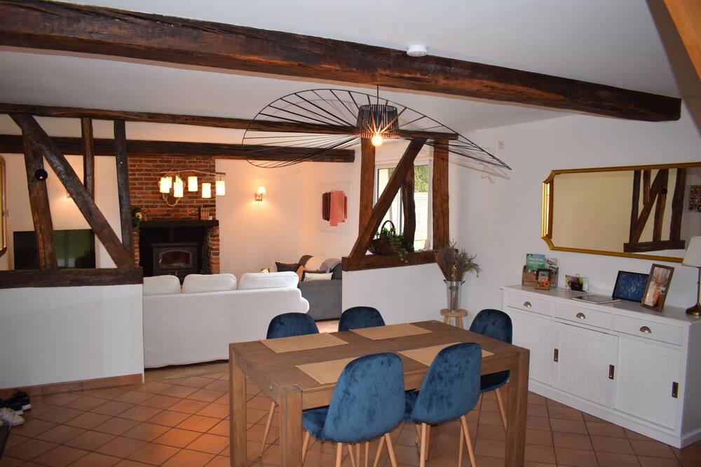 Photo of Kitchen in Fretoy-le-Chateau