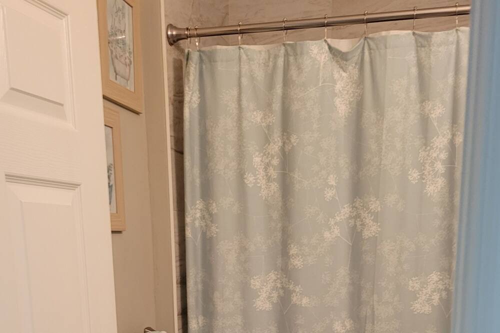 Photo of Bathroom in Buckingham