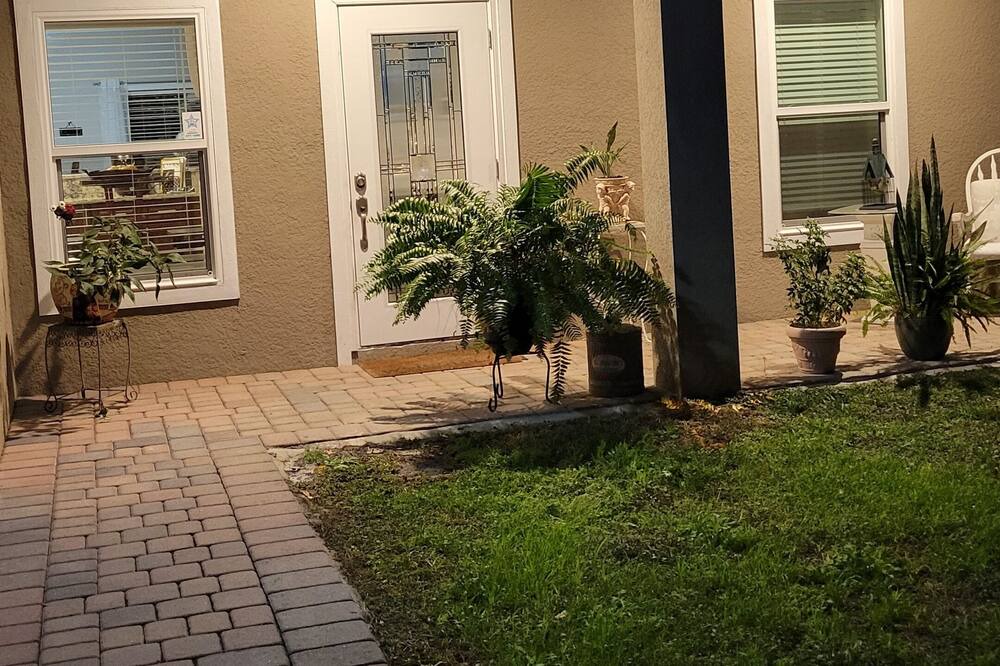 Photo of Outdoor in Buckingham