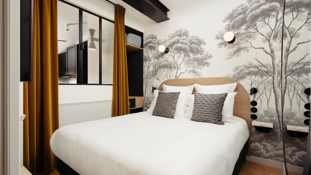 Photo of Bedroom in Quartier des Grandes-Carrieres