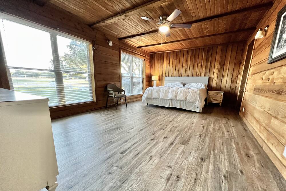 Photo of Bedroom in Crawford
