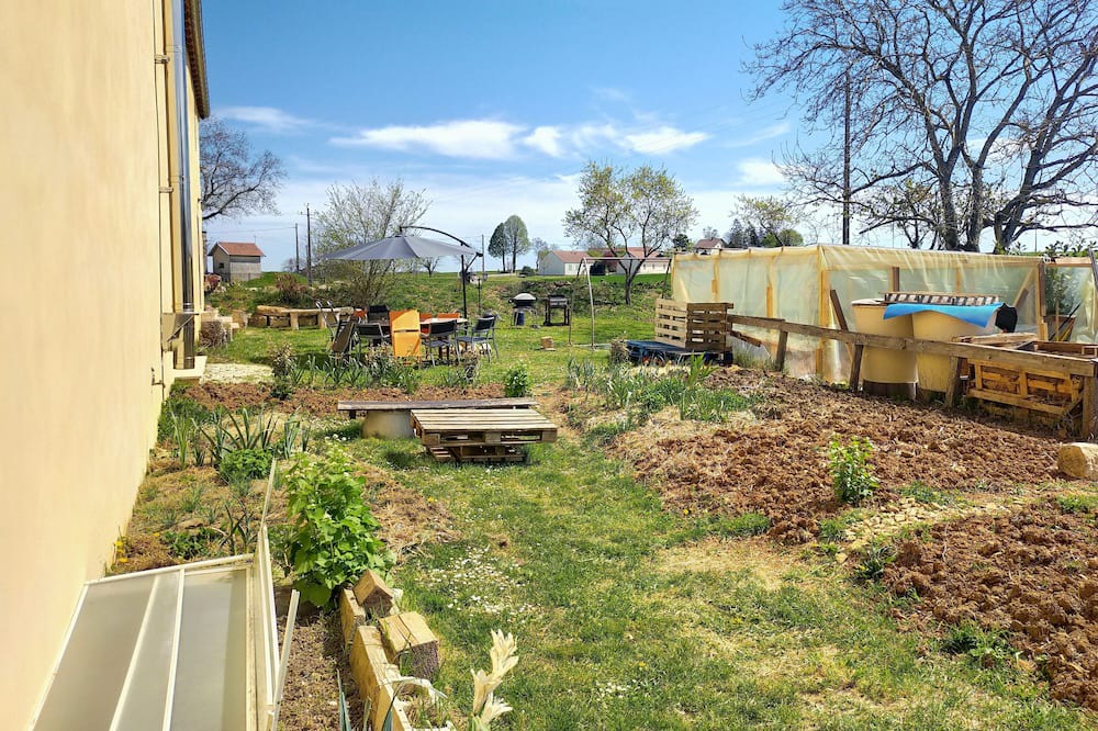 Photo of Outdoor in Savoisy