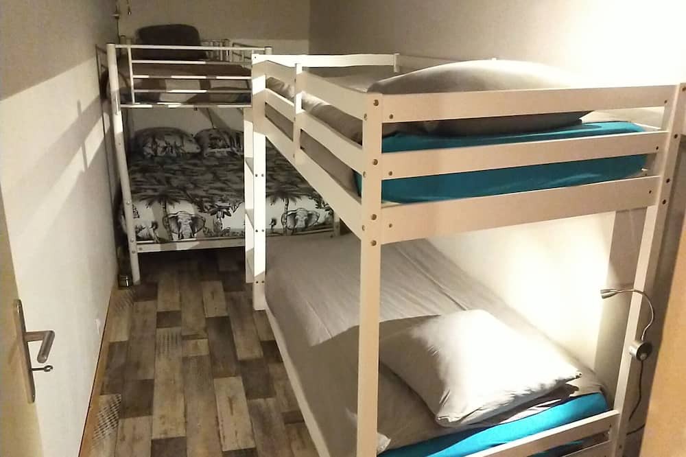 Photo of Bedroom in Savoisy