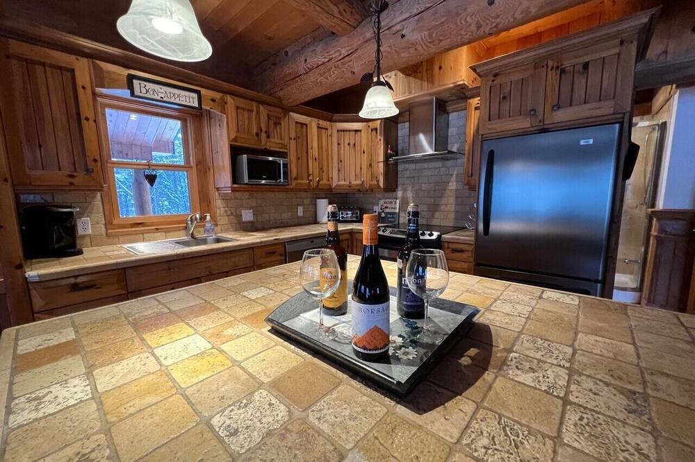 Photo of Kitchen in Saint Donat