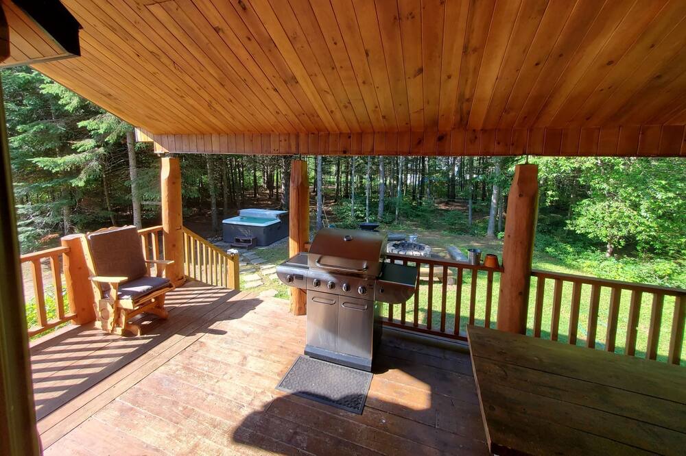Photo of Patio Balcony in Saint Donat