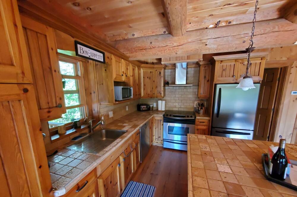 Photo of Kitchen in Saint Donat