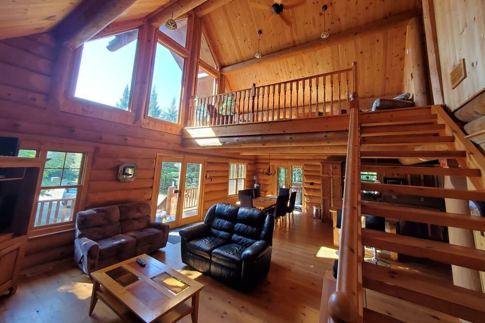 Photo of Livingroom in Saint Donat