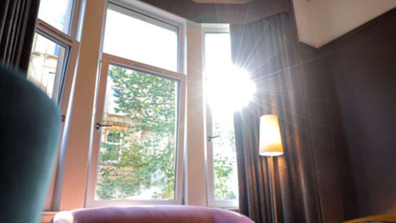 Photo of Bedroom in Kelvinbridge