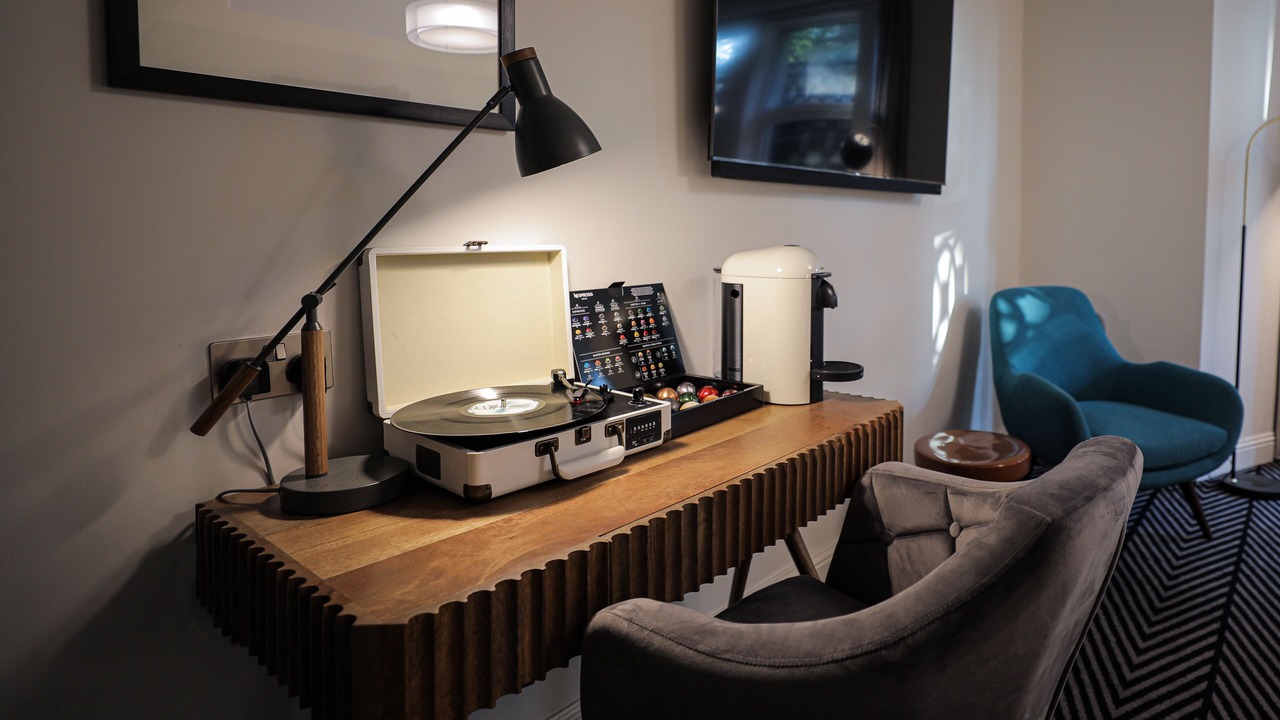 Photo of Bedroom in Kelvinbridge