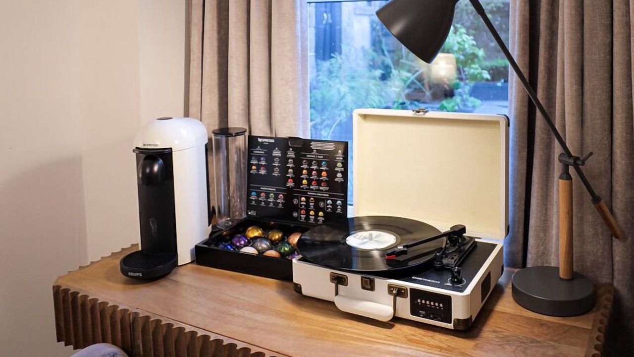 Photo of Bedroom in Kelvinbridge