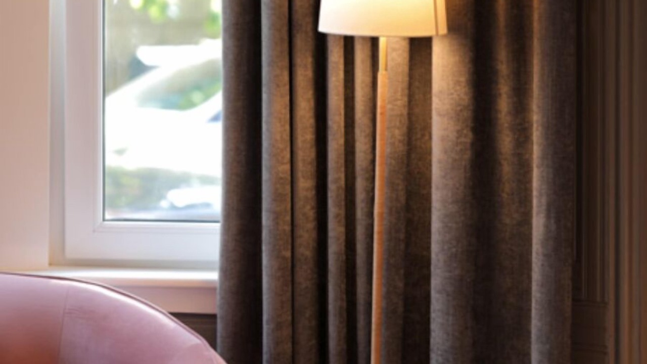 Photo of Bedroom in Kelvinbridge