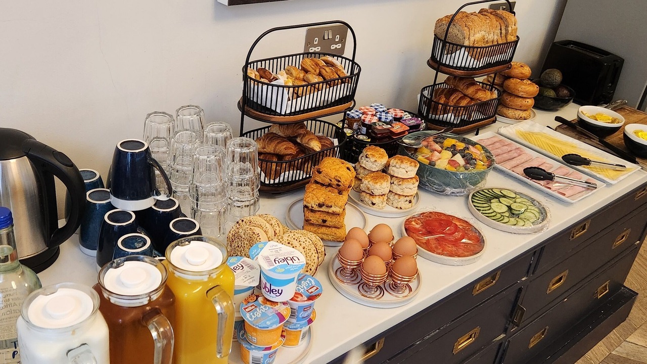 Photo of Others in Kelvinbridge